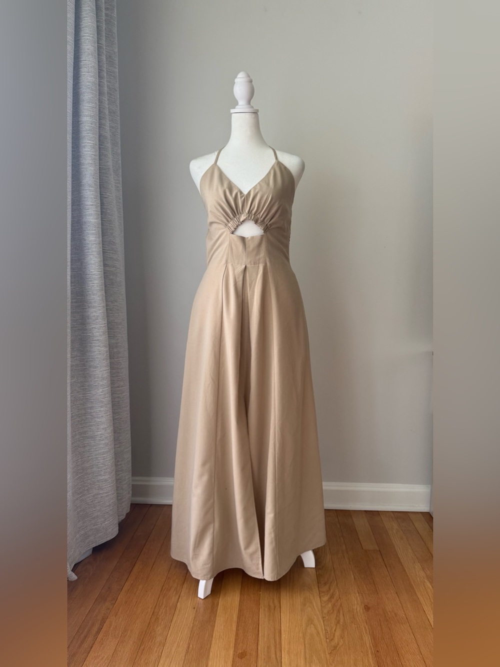 BTFBM Beige Maxi Dress M Cutout Front Slit Sleeveless Pockets